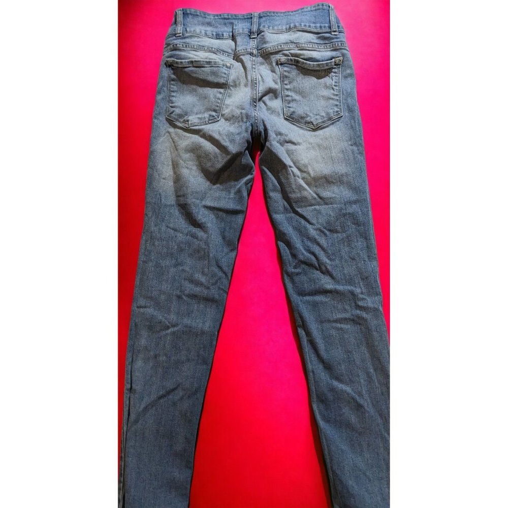 Kancan Distressed Skinny Jeans - Picture 12 of 12